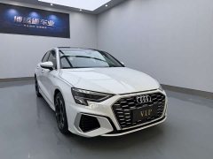 Audi A3 Facelift Sportback 35 TFSI Luxury Sport - ფოტო 3