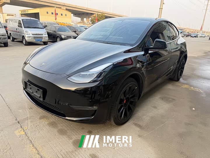 Tesla Model Y Facelift Long Range All-Wheel Drive