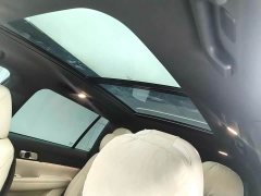 Li Auto ONE Extended Range 6-Seater - ფოტო 10