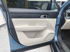 Li Auto ONE Extended Range 6-Seater - ფოტო 6