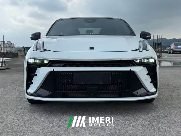 Lynk & Co 03 1.5T DCT Pro