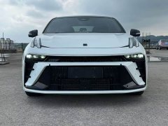 Lynk & Co Geely Lynk & Co 03 1.5T DCT Pro - ფოტო 1