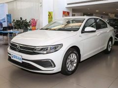 Volkswagen Bora 200TSI DSG Comfort Edition - ფოტო 1