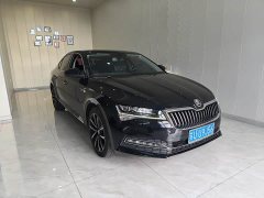 Skoda Superb Facelift TSI280 DSG Premium Edition - ფოტო 3