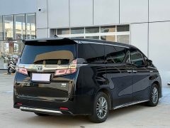Toyota Vellfire Crown Hybrid 2.5L HV Premium Edition - ფოტო 7