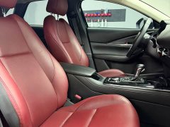 Mazda CX-30 2022 2.0L Automatic Radiant Pleasure Black Obsidian Edition - ფოტო 12