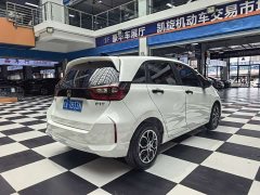 Honda Fit 1.5L CVT Trend Edition - ფოტო 6