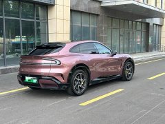 Xiaomi YU7 Four-Wheel Drive Max Edition - ფოტო 4
