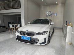 BMW 3 Series 320Li M Sport Package - ფოტო 1