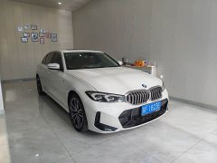 BMW 3 Series 320Li M Sport Package - ფოტო 3