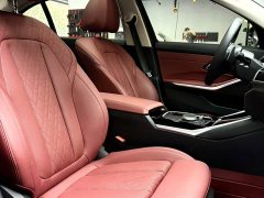 BMW 3 Series 320Li M Sport Package - ფოტო 12