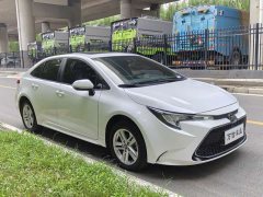 Toyota Corolla 1.8L CVT Luxury - ფოტო 3