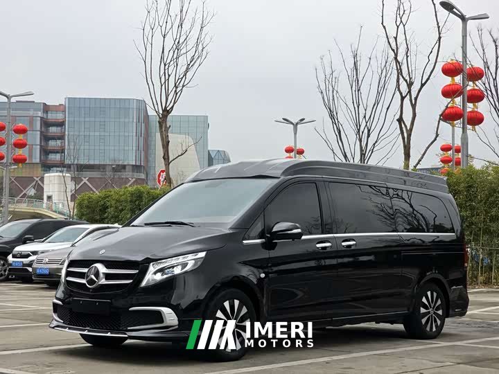 Mercedes-Benz Vito 2.0T Business Edition 7-Seater