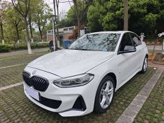 BMW 1 Series 120i M Sport Night Edition - ფოტო 1