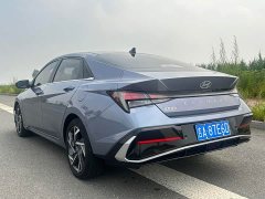 Hyundai Elantra 2023 1.5L CVT GLX Elite - ფოტო 4