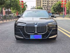BMW 7 Series 740Li Premier M Sport Package - ფოტო 2