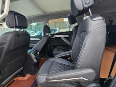 Volkswagen Teramont 2022 530TSI AWD Flagship Shengxing Pro 6-Seater - ფოტო 8