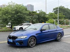 BMW M5 - ფოტო 1