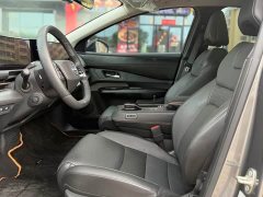 Nissan ARIYA 2022 Two-Wheel Drive Long Range Top Configuration - ფოტო 10