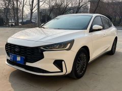 Ford Focus 2022 Sedan EcoBoost 180 Automatic Sport Edition - ფოტო 1