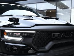 Ram Trucks Tyrannosaurus 6.2T Automatic - ფოტო 6