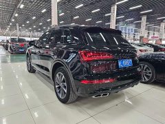 Audi Q5L 40 TFSI Luxury Dynamic - ფოტო 3
