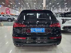 Audi Q5L 40 TFSI Luxury Dynamic - ფოტო 4