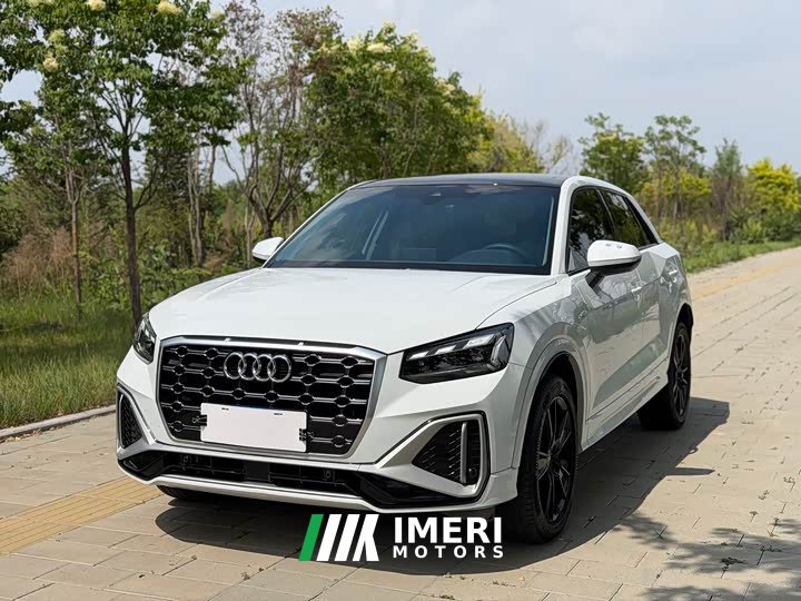 Audi Q2L 35 TFSI Fashion Dynamic