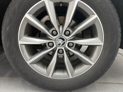 Skoda Octavia 1.5L Automatic Comfort Edition - ფოტო 8