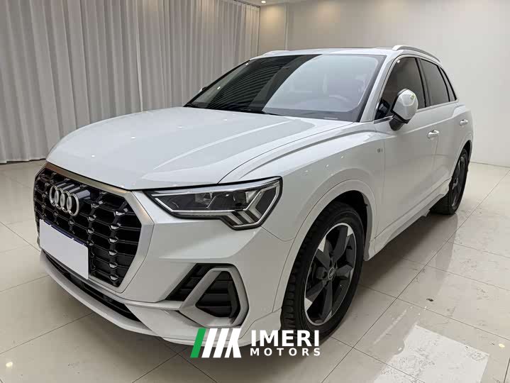 Audi Q3 35 TFSI Fashion Dynamic