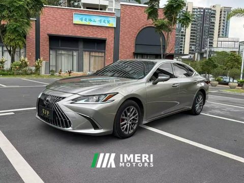 2022 Lexus ES 300h Excellence Edition - ავტომობილი ჩინეთიდან