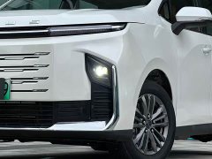 Maxus G50PHEV Edition - ფოტო 11