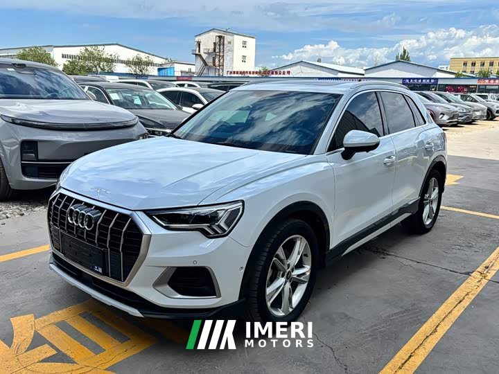 Audi Q3 35 TFSI Fashion Elegant Edition