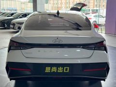 Hyundai Elantra 1.5L CVT Luxury - ფოტო 3