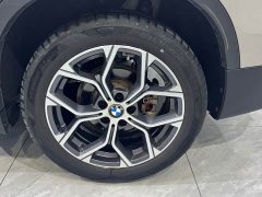 BMW X1 2022 sDrive20Li Premium - ფოტო 18