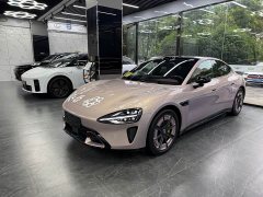 Xiaomi SU7 Rear-Wheel Drive Standard Edition - ფოტო 1