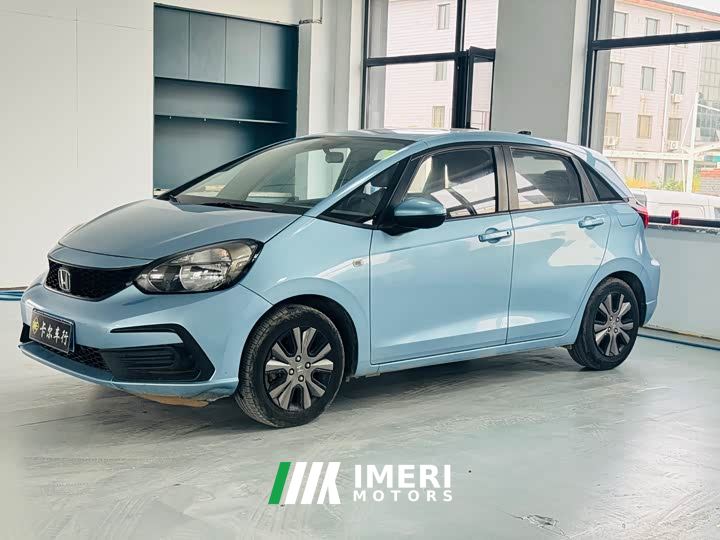 Honda Fit 1.5L CVT Trendy Sunroof Edition