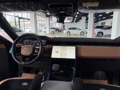 Land Rover Range Rover Sport 400PS Dynamic SE - ფოტო 9