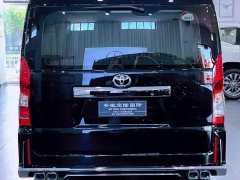 Toyota HIACE 3.5L Automatic - ფოტო 3