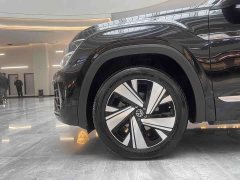 Volkswagen Teramont X 530 V6 AWD Premium Luxury Edition - ფოტო 7