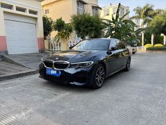 BMW 3 Series 325Li M Sport Package - ფოტო 1