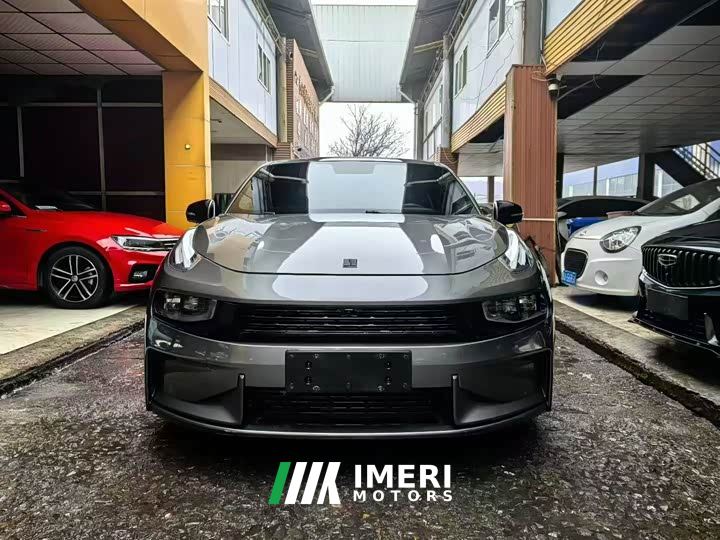 Lynk & Co 03 1.5T DCT Pro