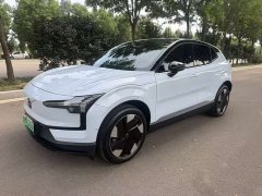 Volvo EX30 2025 Rear-Wheel Drive Extended Range Ultra - ფოტო 1