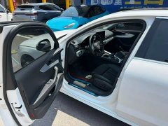 Audi A4L 40 TFSI Fashion Dynamic - ფოტო 2