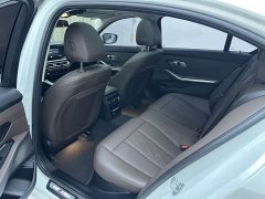 BMW 3 Series 320Li M Sport Package - ფოტო 14