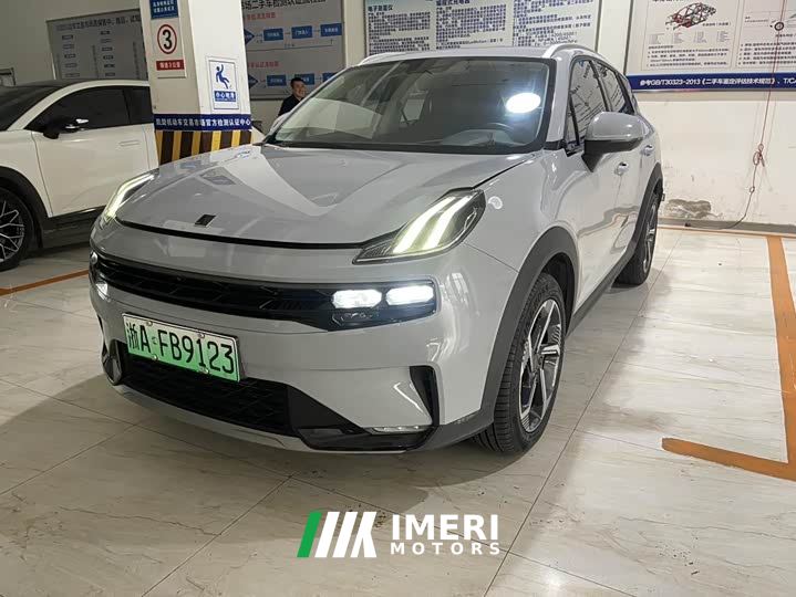 Lynk & Co 06 EM-P PHEV 84KM Edition Lite