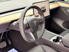Tesla Model Y 2022 Facelift Rear-Wheel Drive - ფოტო 11
