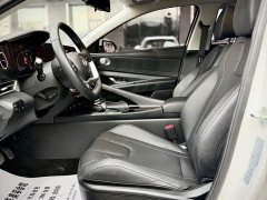 Hyundai Elantra 1.5L CVT Luxury - ფოტო 10