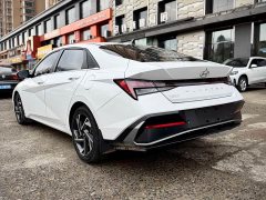Hyundai Elantra 1.5L CVT Luxury - ფოტო 4
