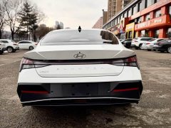 Hyundai Elantra 1.5L CVT Luxury - ფოტო 5